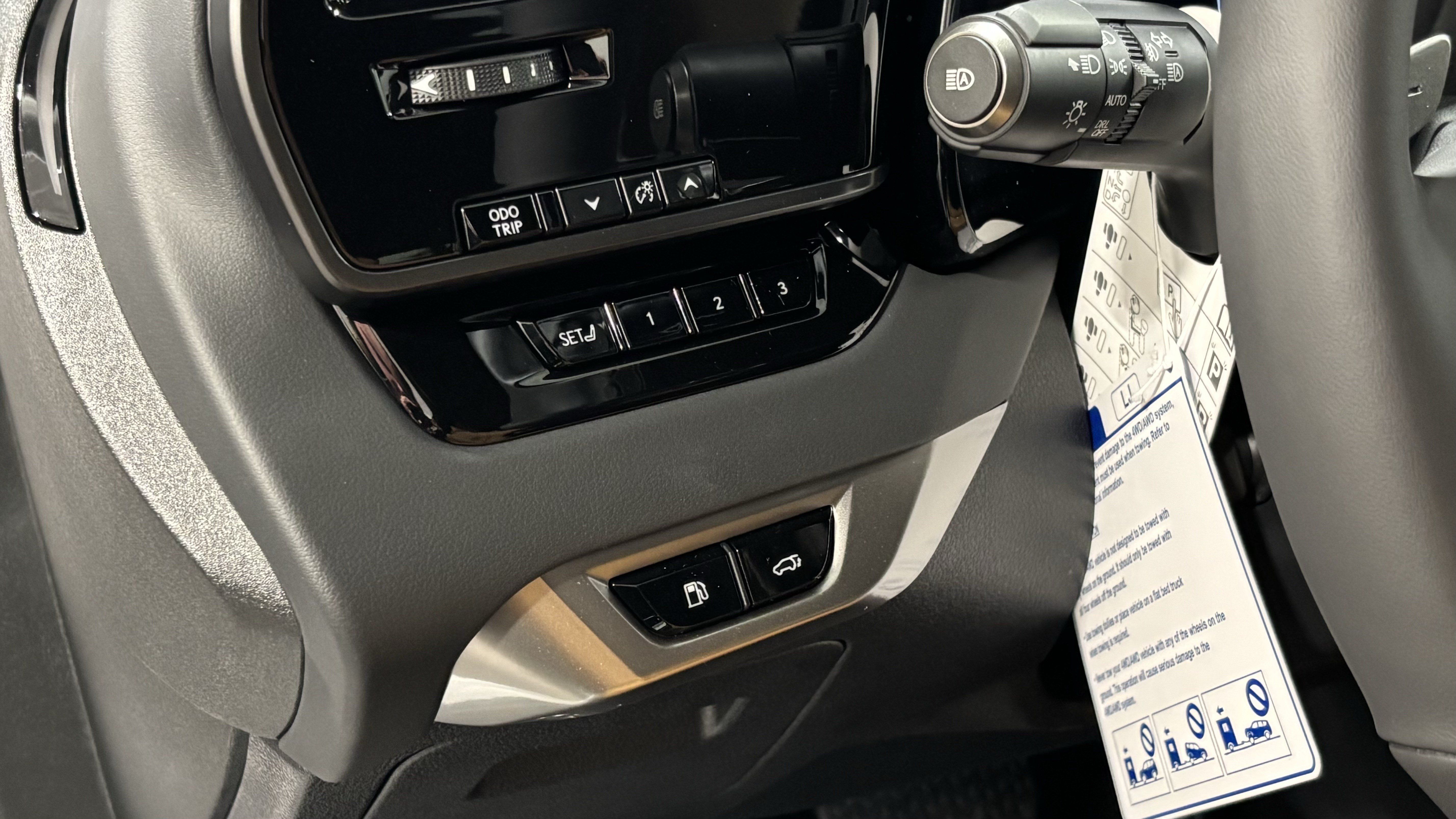 New 2026 Lexus RX 350h w/ Convenience Package AWD/4WD image 11