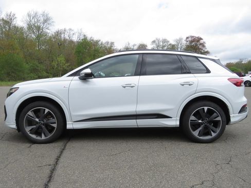 Used 2024 Audi Q4 e-tron Premium Plus AWD/4WD image 8