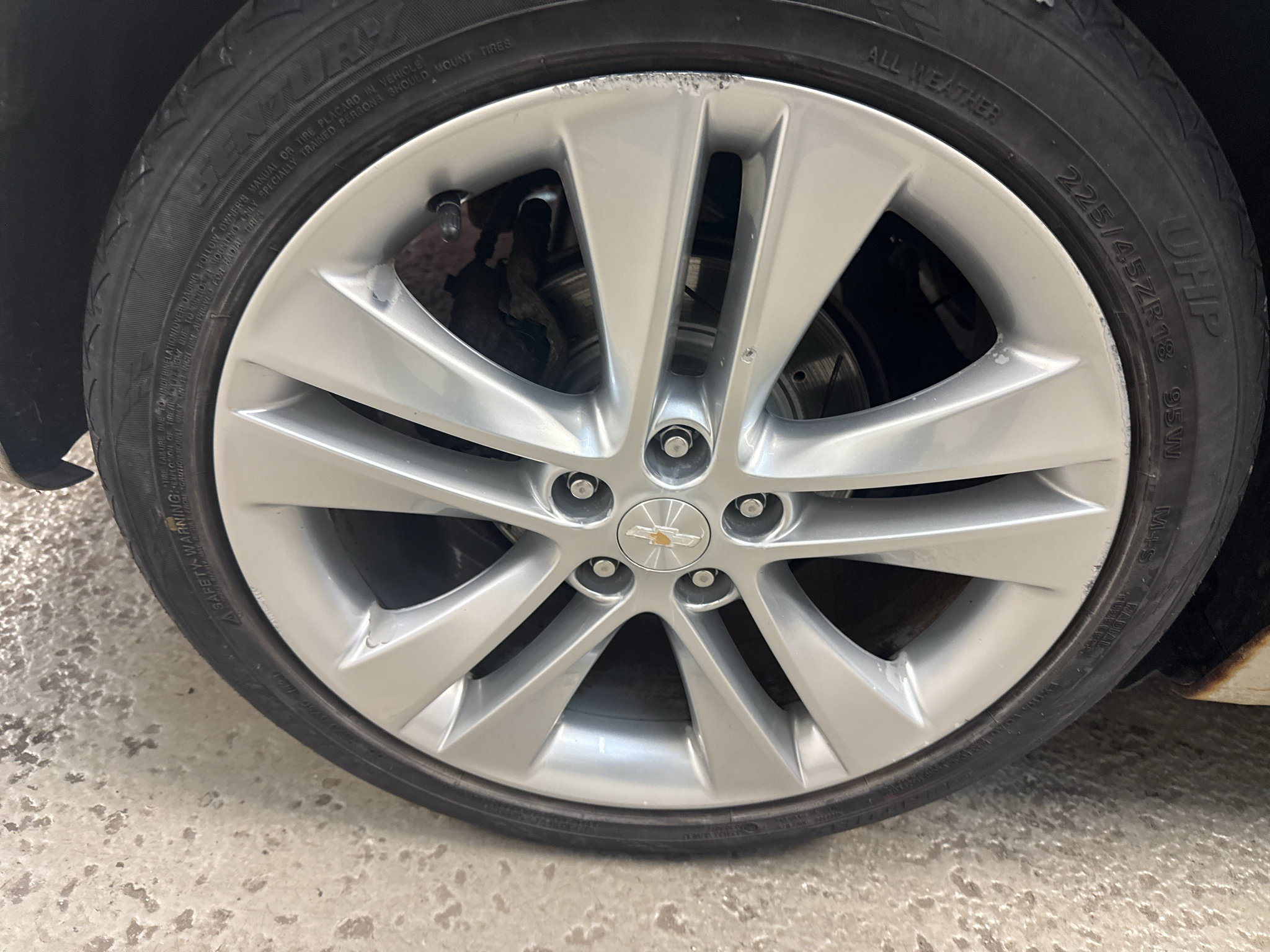 Used 2013 Chevrolet Cruze LTZ w/ Enhanced Safety Package FWD image 28