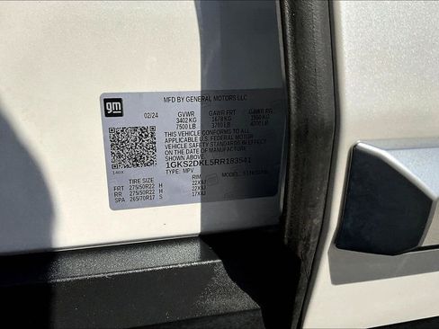 Used 2024 GMC Yukon Denali AWD/4WD image 16