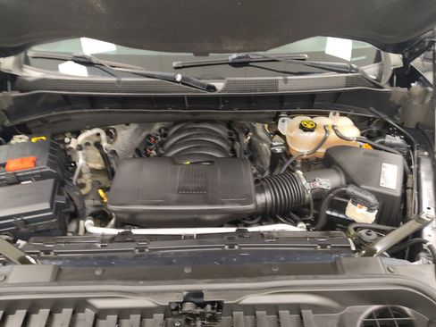 Used 2020 Chevrolet Silverado 1500 LT Trail Boss AWD/4WD image 30