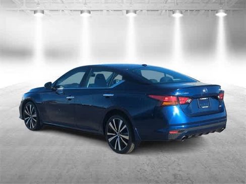 Used 2022 Nissan Altima 2.5 Platinum image 6
