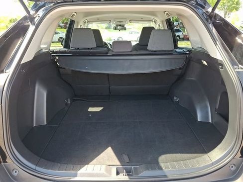 Used 2025 Toyota RAV4 XLE FWD image 29