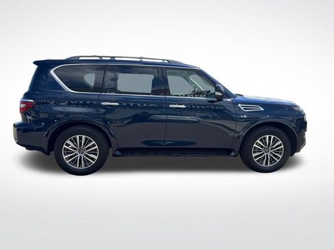 Used 2021 Nissan Armada SL w/ Captain's Chairs Package AWD/4WD image 6