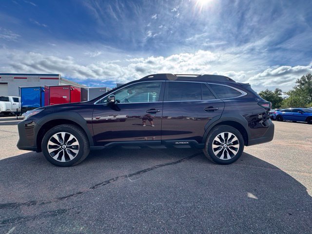 Used 2024 Subaru Outback Limited AWD/4WD image 4