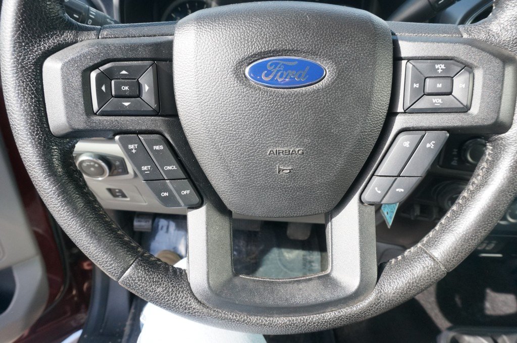 Used 2016 Ford F150 XLT w/ Equipment Group 302A Luxury AWD/4WD image 12