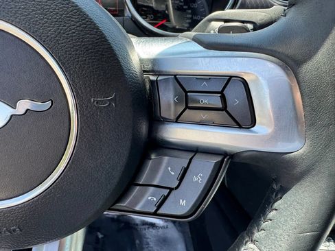 Used 2018 Ford Mustang GT Premium w/ GT Performance Package RWD image 17