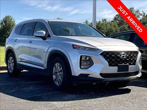 Used 2019 Hyundai Santa Fe SE FWD image 1