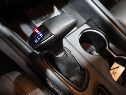 Used 2025 Dodge Durango GT image 37