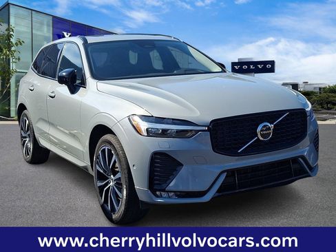 Certified 2025 Volvo XC60 B5 Plus image 1