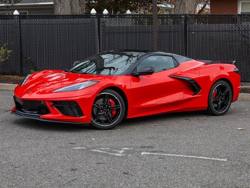 Used 2024 Chevrolet Corvette Stingray Preferred Conv w/ Z51 Performance Package image 18