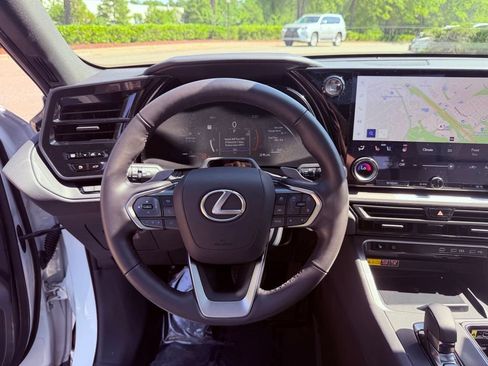 Certified 2025 Lexus TX 350 FWD w/ Technology Package image 23