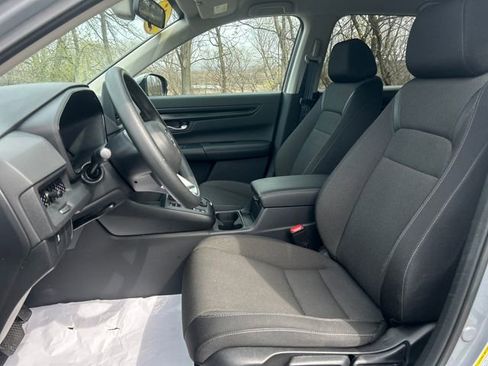 Used 2025 Honda CR-V LX image 10