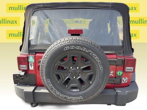 Used 2013 Jeep Wrangler Unlimited Sport image 30