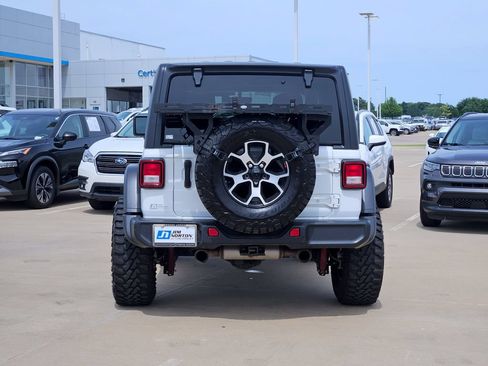 Used 2022 Jeep Wrangler Rubicon AWD/4WD image 8
