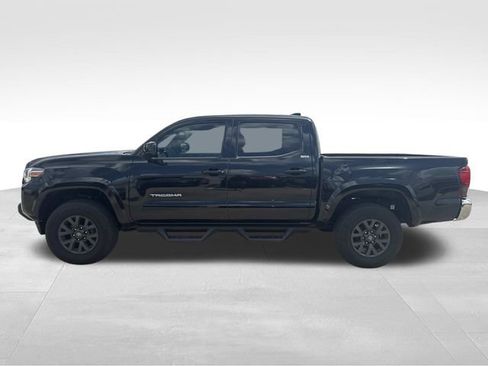 Used 2023 Toyota Tacoma SR5 image 6