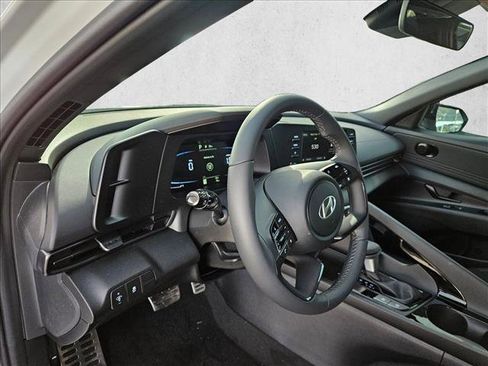 New 2026 Hyundai Elantra SEL Sport FWD image 3
