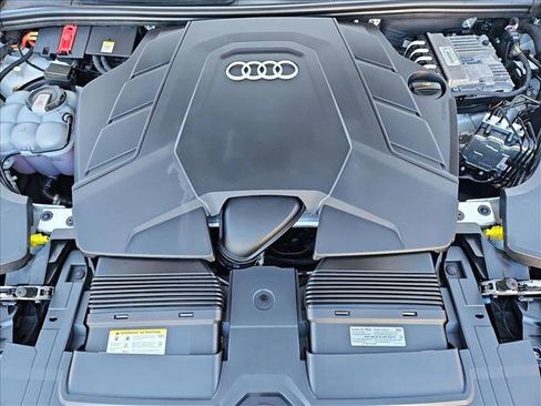 Used 2023 Audi Q8 Premium w/ Convenience Package image 22