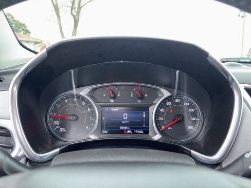 Used 2021 Chevrolet Equinox LT image 12