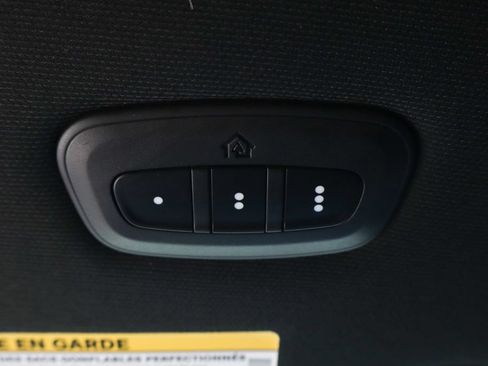 Used 2022 RAM 2500 Laramie AWD/4WD image 33