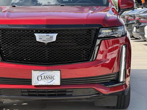 Used 2024 Cadillac Escalade Sport w/ LPO, ONYX Package AWD/4WD image 8