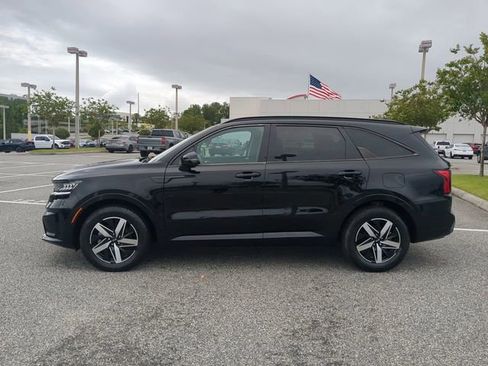 Used 2021 Kia Sorento S w/ Panoramic Sunroof Package FWD image 7