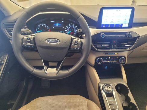 Used 2022 Ford Escape SEL image 22