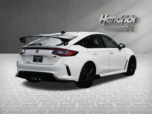 Used 2023 Honda Civic Type R image 10