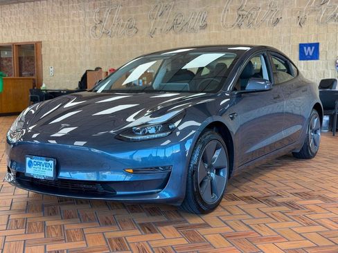 Used 2023 Tesla Model 3 Standard Range RWD image 6