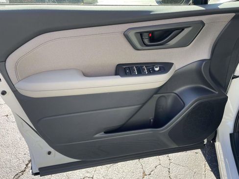 New 2025 Subaru Forester Premium image 14