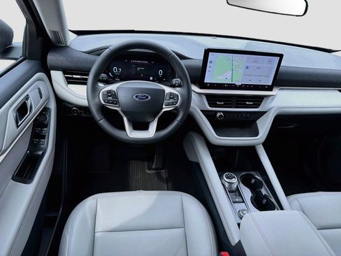 New 2026 Ford Explorer Active w/ Active Comfort Package AWD/4WD image 24