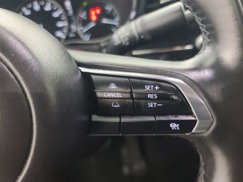 Used 2024 MAZDA MAZDA3 s image 28