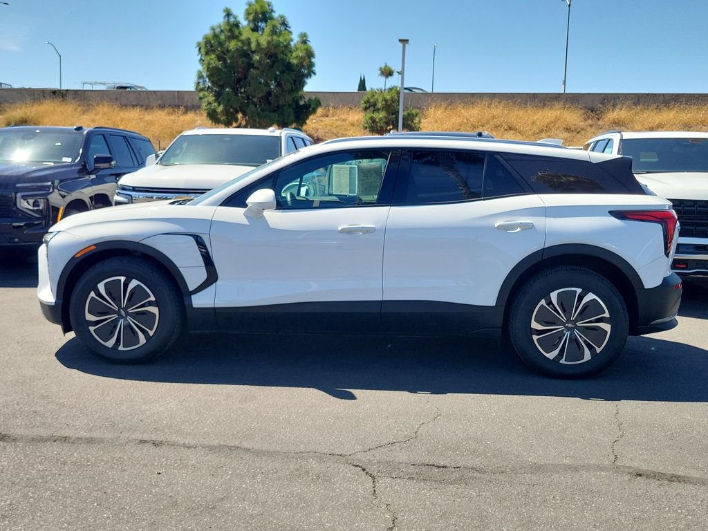 Used 2024 Chevrolet Blazer EV LT AWD/4WD image 28