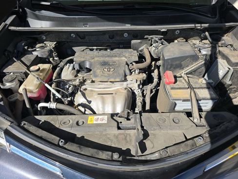 Used 2018 Toyota RAV4 LE w/ All Weather Liner Package image 10