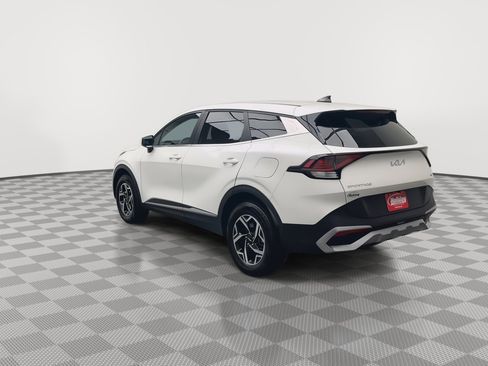 Used 2023 Kia Sportage LX image 31