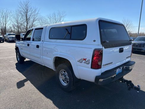 Used 2004 Chevrolet Silverado 2500 LT w/ Skid Plate Package image 4
