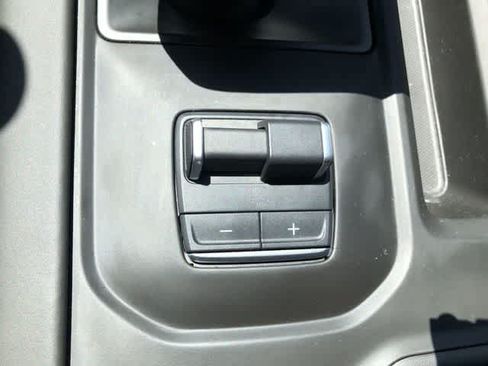 Used 2025 GMC Sierra 1500 Denali Ultimate AWD/4WD image 31