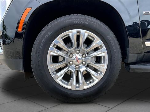 Used 2025 GMC Yukon Denali AWD/4WD image 11