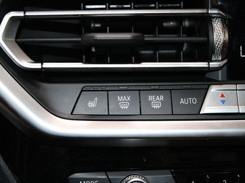 Used 2024 BMW X3 sDrive30i w/ Convenience Package w/ZPA RWD image 27