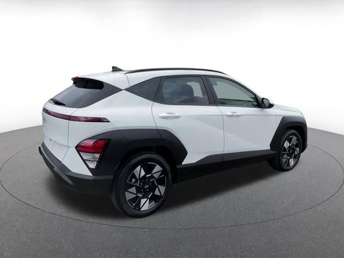 Used 2025 Hyundai Kona SEL image 15