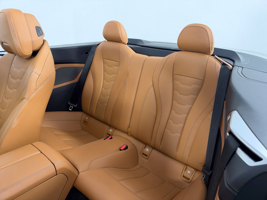 Used 2020 BMW 840i Convertible w/ Comfort Seating Package RWD image 23