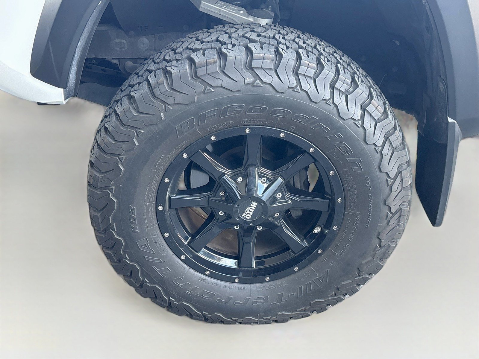 Used 2016 Toyota Tacoma TRD Off-Road RWD image 19