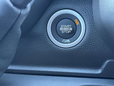 New 2026 RAM 2500 Laramie AWD/4WD image 21