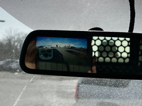 Used 2024 GMC Savana 2500 w/ Driver Convenience Package image 17