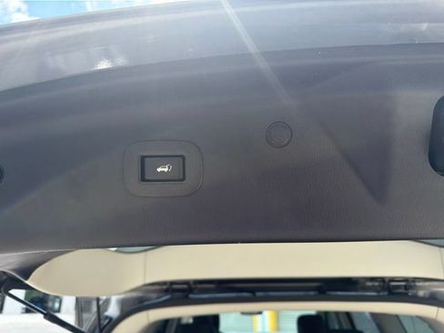 Used 2017 Nissan Armada SV w/ Driver Package RWD image 30