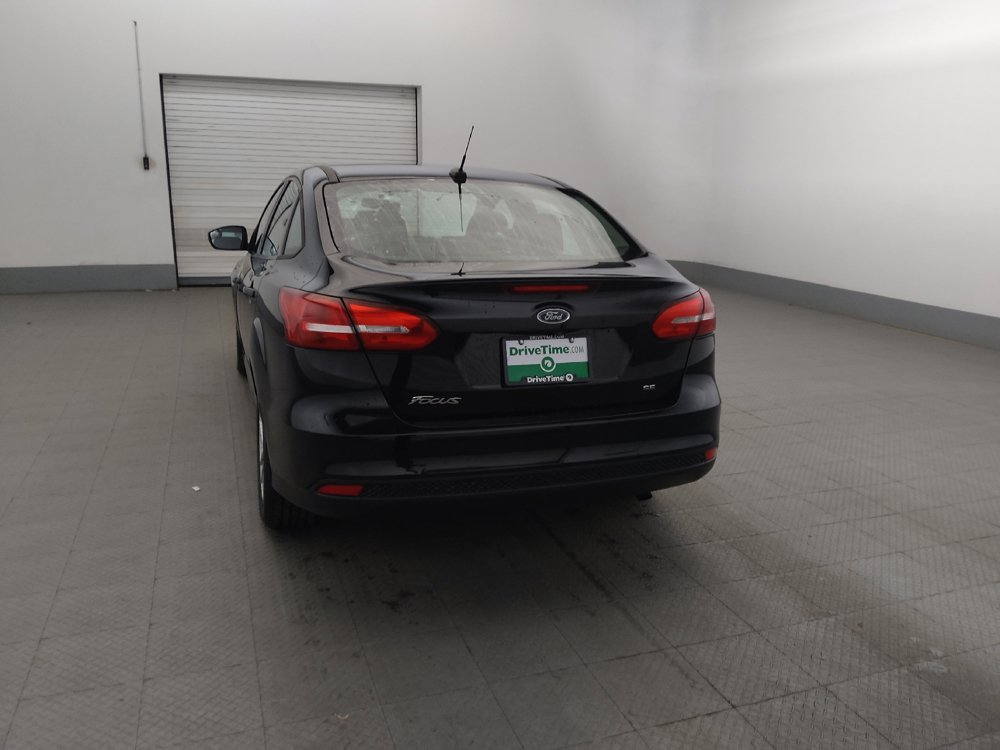 Used 2017 Ford Focus SE FWD image 6