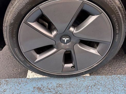 Used 2023 Tesla Model 3 Standard Range RWD image 19