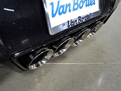 Used 2014 Chevrolet Corvette Stingray Z51 w/ 3LT Preferred Equipment Group image 9