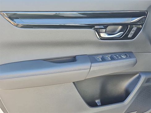 Certified 2025 Honda CR-V EX-L image 11