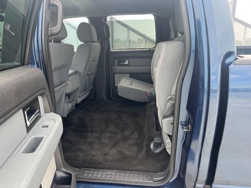 Used 2014 Ford F150 XLT w/ Equipment Group 302A Luxury AWD/4WD image 14